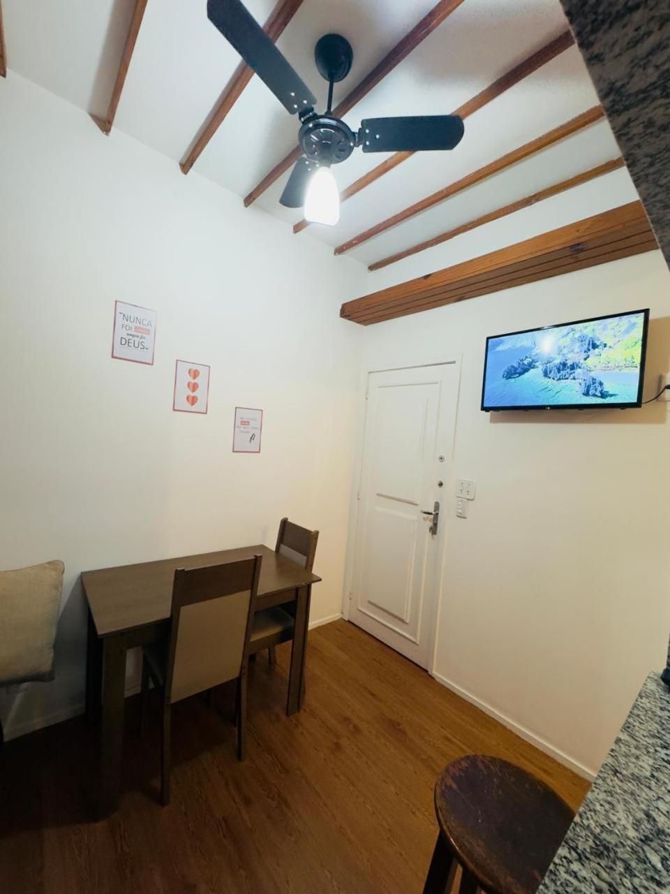 Ap Maravilhoso Quarto E Sala Leblon Recem Reformado Ate 4 Pessoas Na Ataulfo De Paiva Rio de Janeiro Exterior foto
